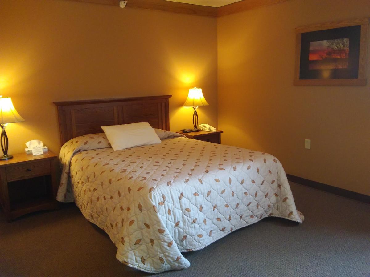 Prairie Inn & Suites Holmen Dış mekan fotoğraf